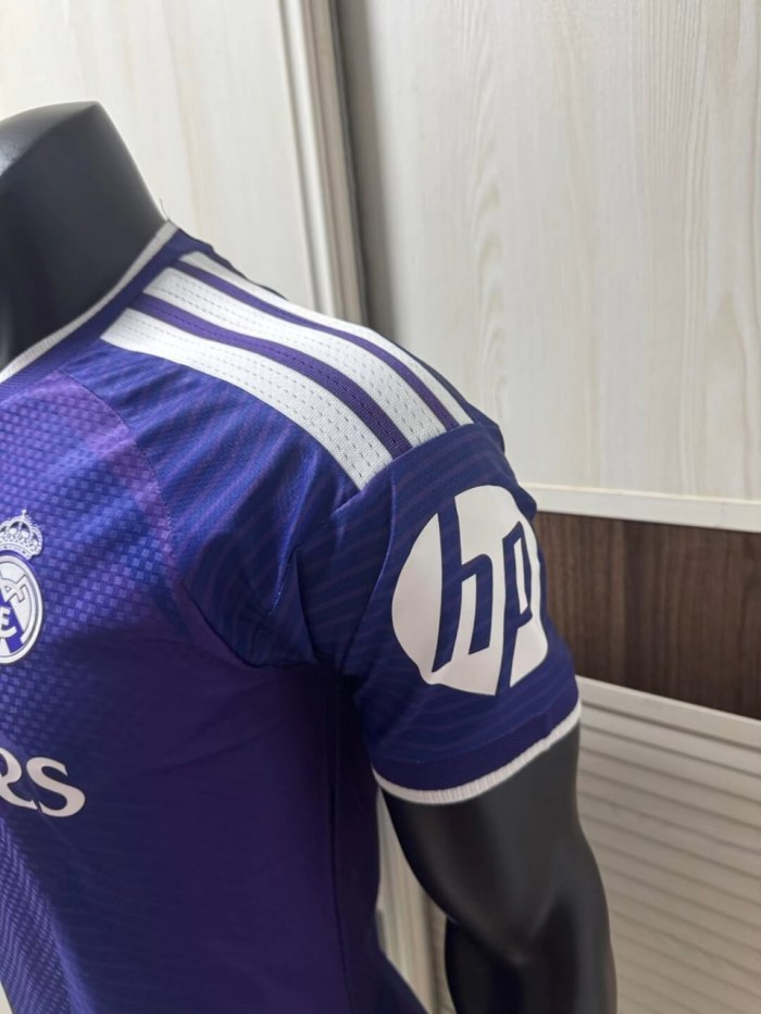 Real Madrid Third Player Men Jersey 27/28